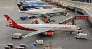 Reisebranche: Keine Haftung für Airlines! Reisebranche: Fluglinie Air Berlin ist pleite