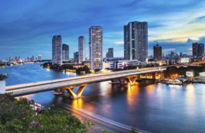 Mit Qatar Airways öfter nach Bangkok Abendstimmung, Panorama von Bangkok