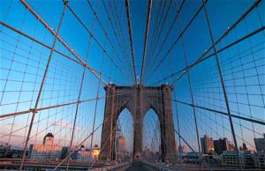 Fünf Gründe für einen Trip nach New York Das andere Wahrzeichen von New York – die Brooklyn Bridge (Foto: TB, Archiv)