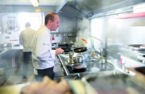 Deutschland ist, was es isst: Lecker! Ferdinand Trautwein aus Stuttgart gehört zu den besten und kreativsten Köchen in Deutschland (Foto: Stuttgart-Marketing GmbH)