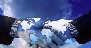 KPMG und International SOS kooperieren KPMG und International SOS arbeiten künftig zusammen und bieten so Unternehmen mehr Sicherheit für ihre Geschäftsreisenden (Foto: Geralt, Pixabay)