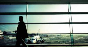 Schließen Sie ihren Koffer auch wirklich ab? Geschäftsreisende und Urlauber haben oft Angst, ihre Koffer abzuschließen (Foto: iStock, Massimo Fusaro)