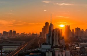 Mit Eurowings ab 200 Euro nach Bangkok Der Billigflieger Eurowings fliegt ab 200 Euro von Düsseldorf nach Bangkok (Foto: KH Lim, Pixabay)