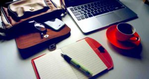 Mobil arbeiten und was dabei wichtig ist! Mobil arbeiten liegt im Trend. Immer mehr Menschen bevorzugen das Home Office (Foto: Pixabay)