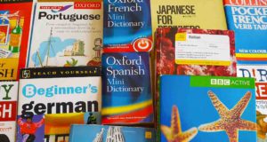 Eine Fremdsprache lernen hat viele Vorteile! Eine Fremdsprache lernen bringt im privaten und beruflichen Alltag viele Vorteile (Foto: Oli Lynch, Pixabay)