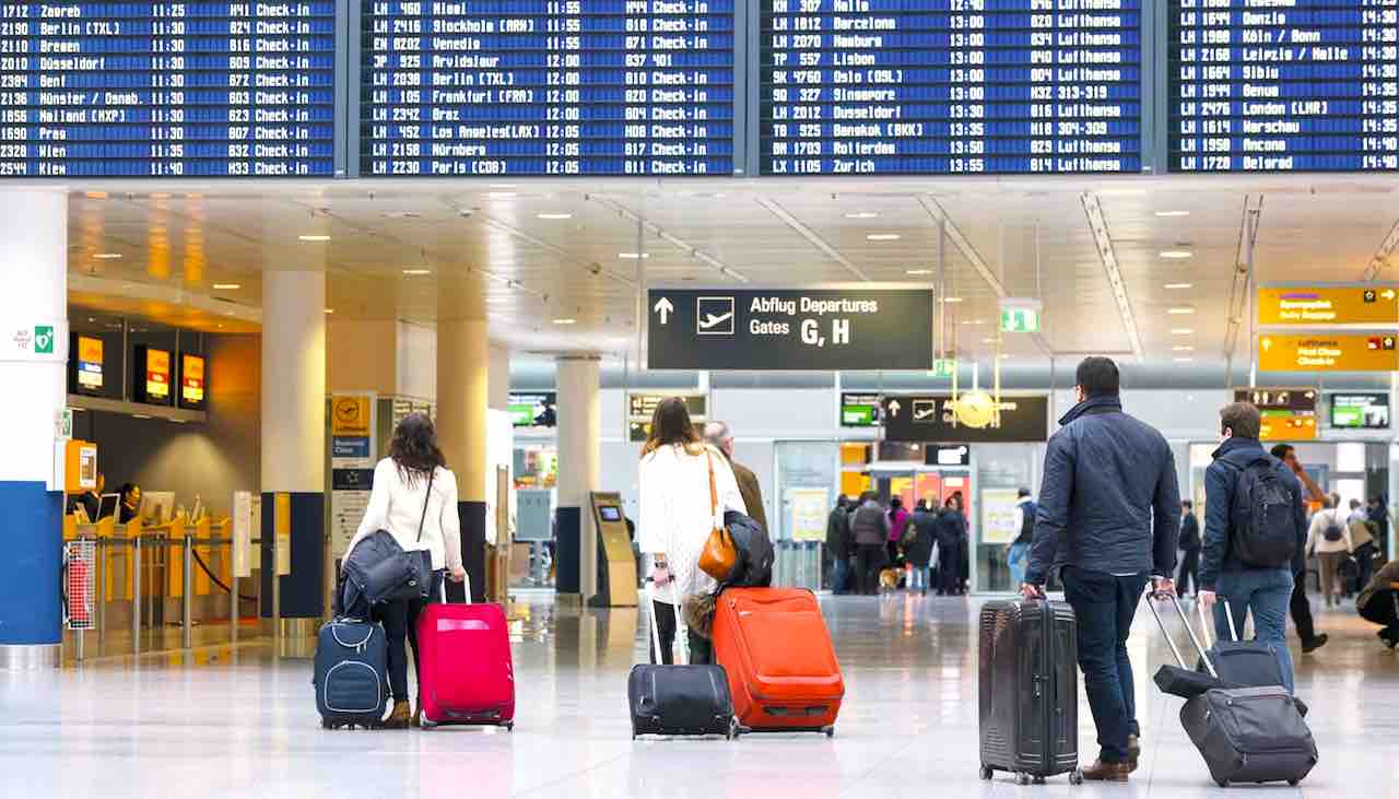 Fliegen wird immer jünger und weiblicher. Das hat eine Umfrage des Münchner Flughafens ergeben (Foto: Munich Airport)