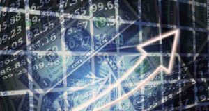 Zusatzumsätze steigern Profit der Airlines Die Zusatzumsätze bei den Top 10 Fluggesellschaften nehmen rasant zu (Foto: Geralt, Pixabay)