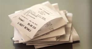 Wenn Reisespesen nicht bezahlt werden Laut einer aktuellen Studie bleiben immer wieder Geschäftsreisende auf ihren Reisespesen sitzen (Foto: Sabine van Erp, Pixabay)