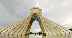 Vor Iran-Reisen wird derzeit noch gewarnt! Die Außenministerien in Wien, Berlin und London warnen vor Reisen nach Iran (Foto: VladoZg, Pixabay