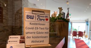 Hygiene und Sicherheit für Gäste in Hotels Fokus auf Hygiene und Sicherheit: Umfassende Schutzkonzepte in allen BWH-Hotels. Das Panoramahotel Talhof in Wängle bei Reutte, Tirol, bietet Gästen kostenfreie Covid-19-Tests an, sodass negativ getestete Heimkehrer die 14-tägige Quarantänepflicht umgehen können