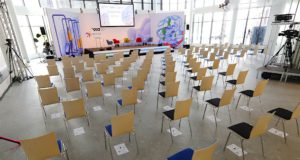 Antigen-Schnelltests für Meetings am Airport Antigen-Schnelltests ermöglich die Abhaltung von Meetings, Konferenzen und Events in der AirportCity am Wiener Flughafen (Foto: ©Pepo Schuster, austrofocus.at)