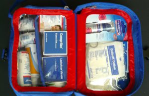 Ohne Reiseapotheke nicht auf Reisen gehen Wer auf Reisen für alle Fälle gerüstet sein will, sollte die Reiseapotheke nicht vergessen (Foto: Pixabay)
