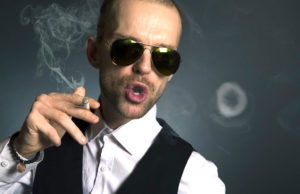 Wie Sie sich auf Geschäftsreisen entspannen Entertainment und Entspannung auf Geschäftsreisen lockern den Business-Alltag etwas auf (Foto: Sammy-Williams, Pixabay)