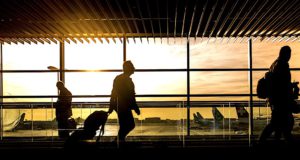 Restart von Businessreisen gut vorbereiten! Der Restart von Geschäftsreisen muss von Unternehmen und Travel Management gut vorbereitet werden (Foto: Rudy and Peter Skitterians auf Pixabay)