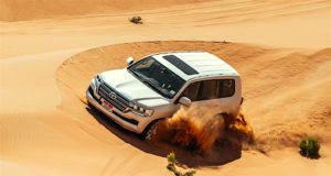 Offroad-Wüstenabenteuer in Abu Dhabi! Das große Offroad-Abenteuer lockt: Sechs sandige Offroad-Routen in der Wüste des Emirats Abu Dhabi sorgen für Hersusforderung (Foto: © DCT Abu Dhabi)