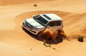 Offroad-Wüstenabenteuer in Abu Dhabi! Das große Offroad-Abenteuer lockt: Sechs sandige Offroad-Routen in der Wüste des Emirats Abu Dhabi sorgen für Hersusforderung (Foto: © DCT Abu Dhabi)