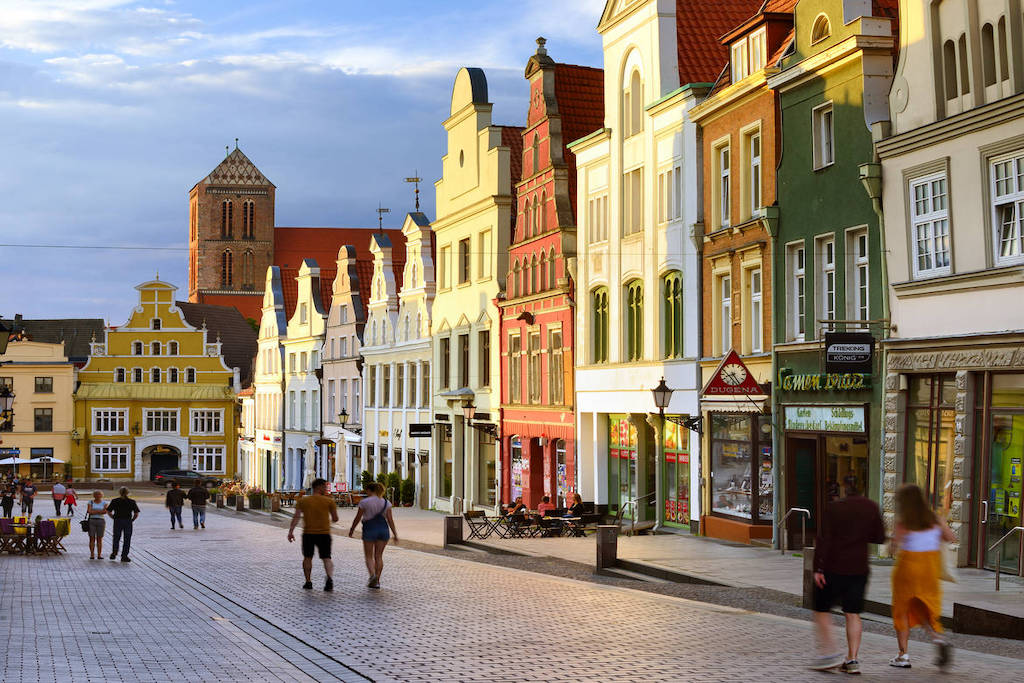 Bild zeigt Wismar. Die Stadt ist eine der 51 Unesco-Welterbestätten in Deutschland