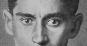 Franz Kafka in den letzten Lebensstationen Franz Kafka: Bildausschnitt zeigt ein Porträt von Franz Kafka in Schwarzweiß