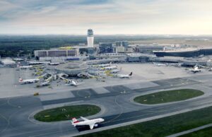 Streit um Flugabgabe und Airports in Österreich Luftaufnahme zeigt den Flughafen Wien. Der Flughafen ist für die Luftfahrt im europäischen Vergleich zu teuern: Zuhohe Flugabgabe und andere Standortkosten vertreiben Airlines (Bild: Flughafen Wien AG)