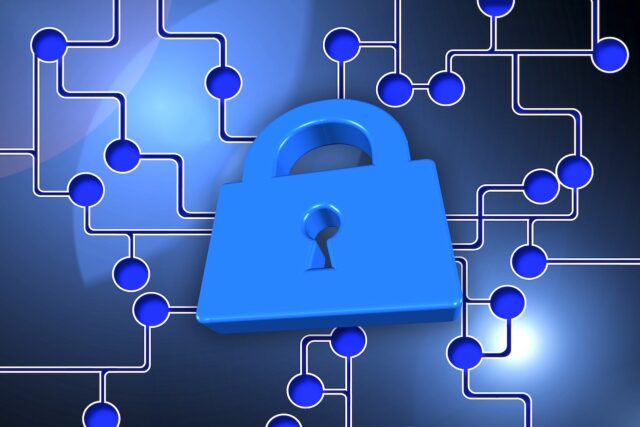 Sensible Daten müssen geschützt bleiben Grafik zeigt ein blaues Schloss als Symbol für Datensicherheit, im Hintergrund ein Netzwerk mit blauen Punkten