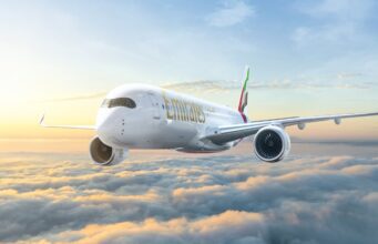 Emirates mit Rückenwind in die Wintersaison 2026 Viele Neues bietet Emirates zur Wintersaison 2026: Airbus A350 fliegt über den Wolken