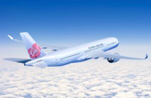 China Airlines: Direkt ab Wien nach Fernost Airbus A350 im Flug am blauen Himmel über den Wolken unterwegs