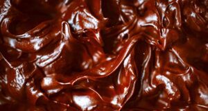 Zum Schokoladenfestival in Opatija reisen fließende Schokolade