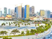 Angola wird zum Meeting Room in Africa Angola, Luanda, The Marginal, Blick auf Downtown
