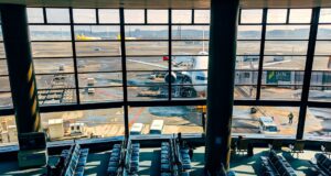 Wie gut oder schlecht sind Europas Airlines? Europas Airlines: Blick auf das Vorfeld eines Flughafens
