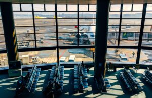 Wie gut oder schlecht sind Europas Airlines? Europas Airlines: Blick auf das Vorfeld eines Flughafens