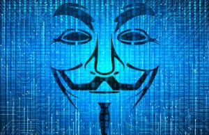 Digitaler Reisebetrug: Wo das Risiko am höchsten ist Digitaler Reisebetrug: Digitalisiertes Gesicht mit Schnauzer und Augen symbolisiert Spam und Cybvercrime