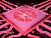 KI-Hotelsuche: Droht Europas Hotels der Verlust ihrer digitalen Sichtbarkeit? KI-Hotelsuche: Rosaroter KI-Chip mit der Aufschrift KI