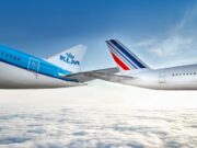 Geschäftsreisen mit Air France und KLM Geschäftsreisen mit Air France und KLM: Zwei Heckflöossen der französischen und niederländischen Fluggesellschaft